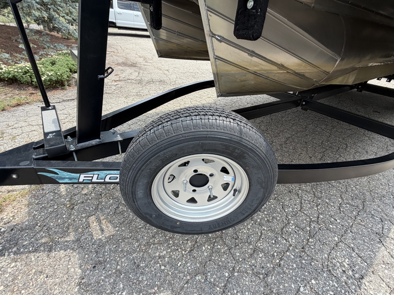2021 Manitou Encore 24 Pro Angler SHP