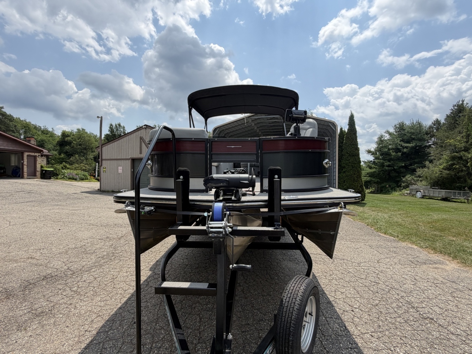 2021 Manitou Encore 24 Pro Angler SHP