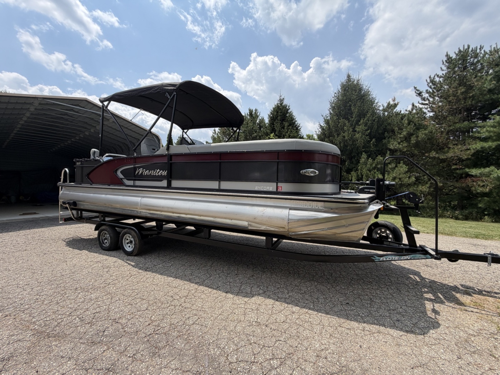 2021 Manitou Encore 24 Pro Angler SHP