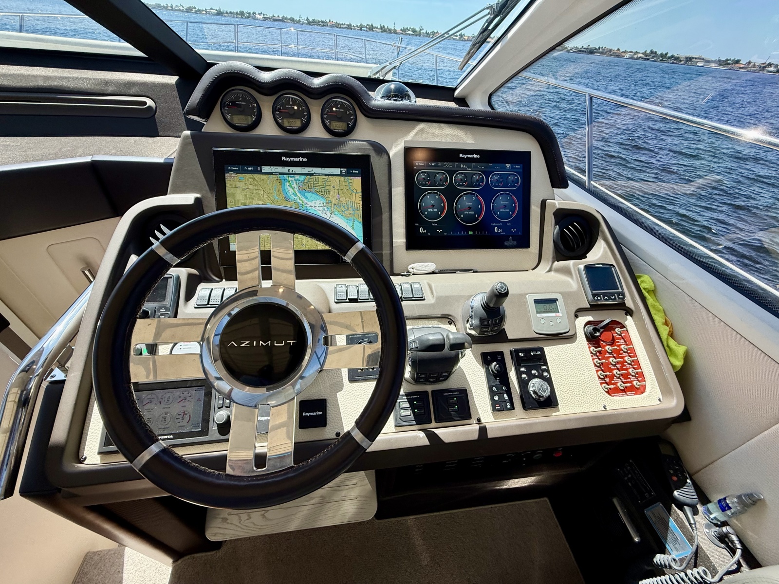 2015 Azimut 55S