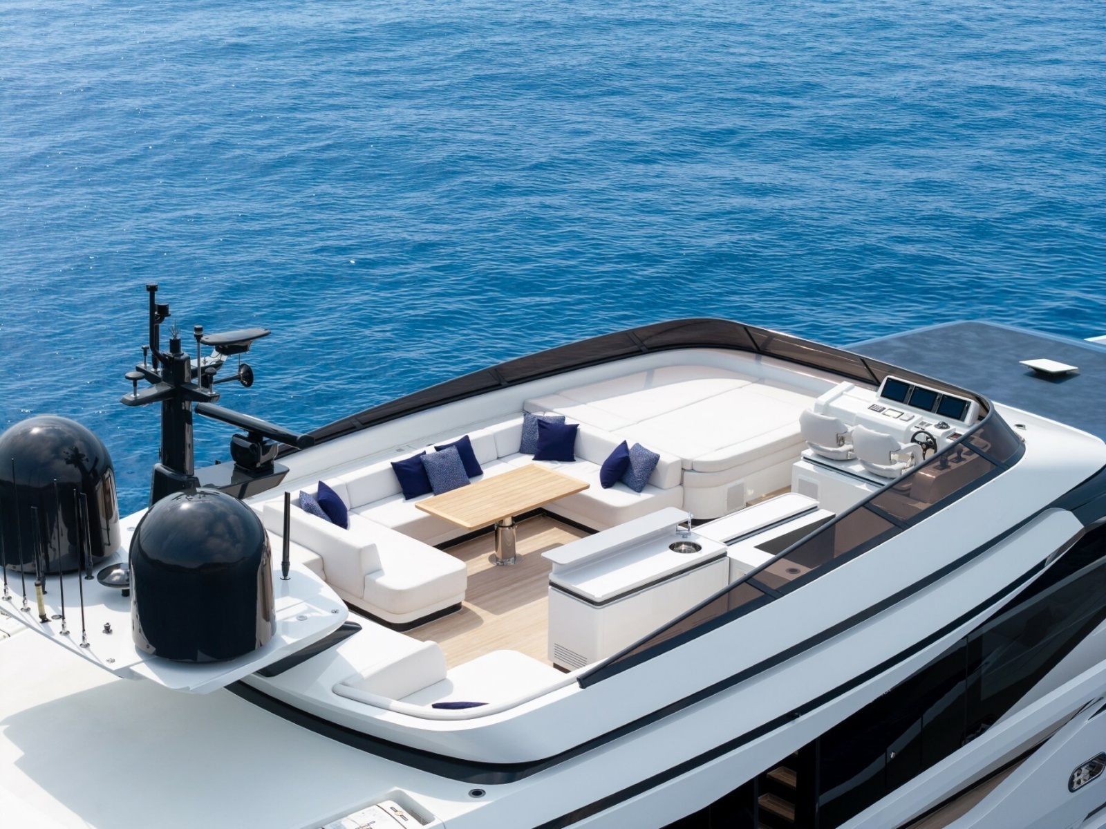 X ONE 98ft Extra Yachts Yacht For Sale