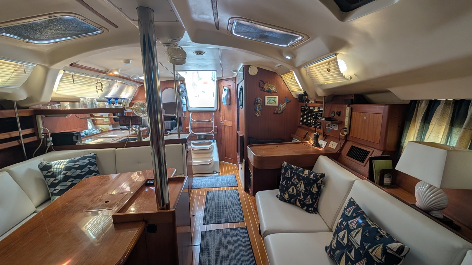 Dream Catcher 41ft Hunter Yacht For Sale