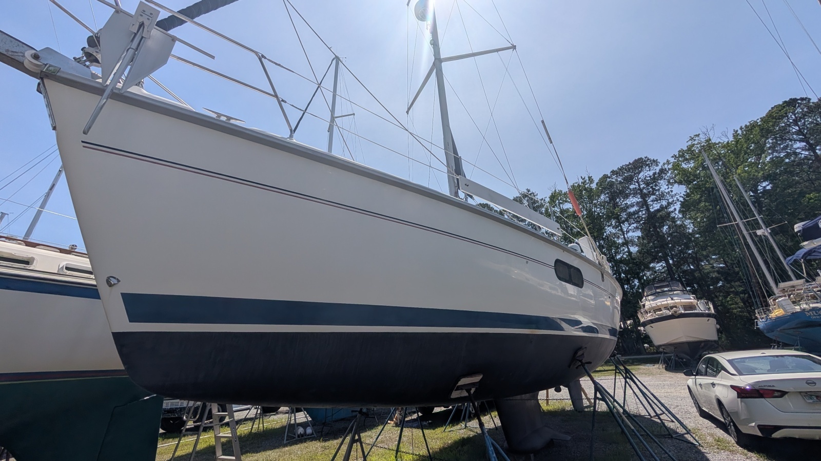 Dream Catcher 41ft Hunter Yacht For Sale