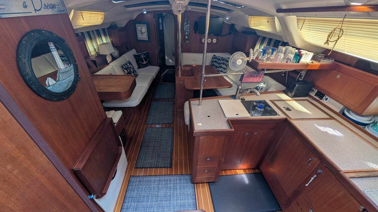 Dream Catcher 41ft Hunter Yacht For Sale