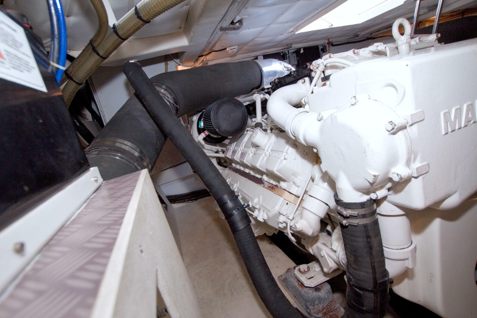 2014 Ferretti Yachts 620