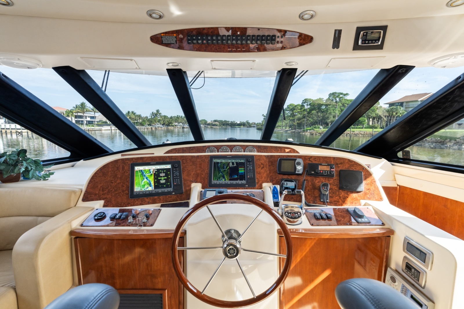 2008 Meridian 580 Pilothouse