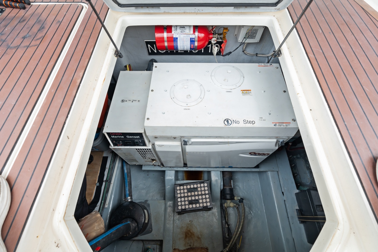 2008 Meridian 580 Pilothouse