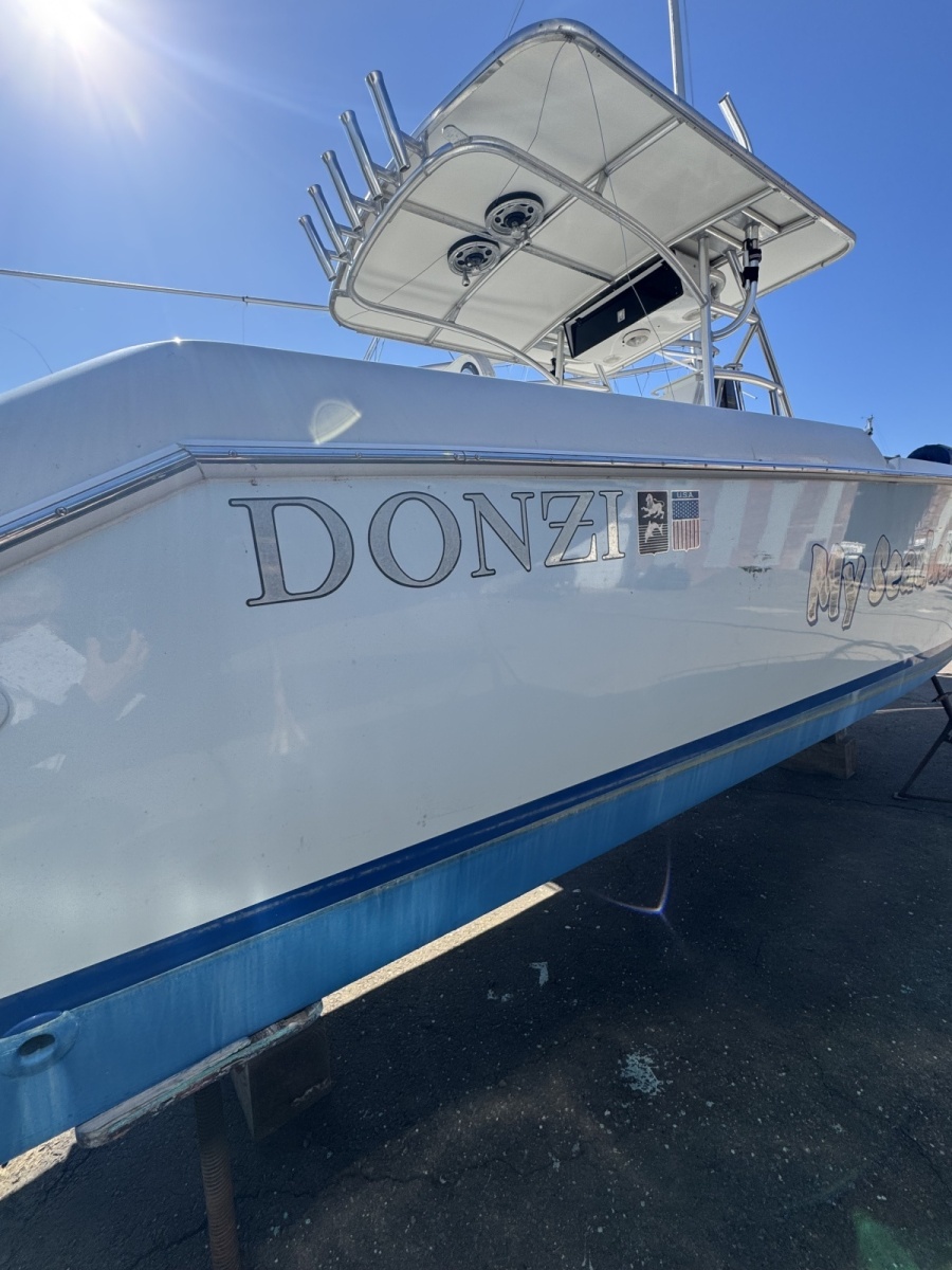 1990 Donzi F 33