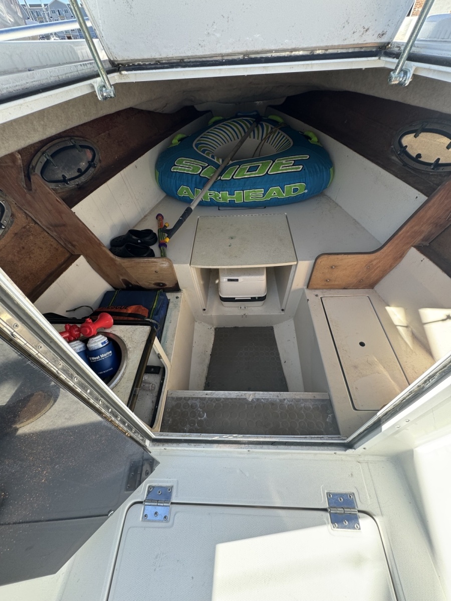 1990 Donzi F 33