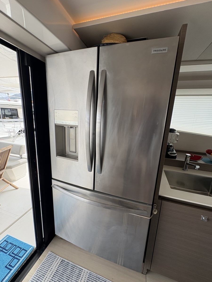 Caribbean Dream II 53ft Leopard Yacht For Sale