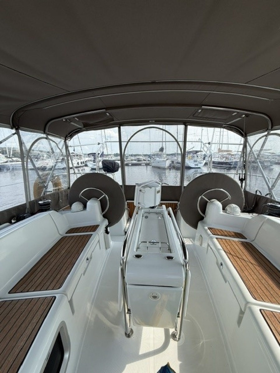 2012 Jeanneau 