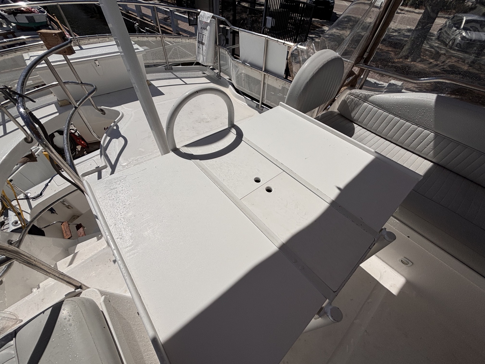 2003 Mainship 390 Trawler