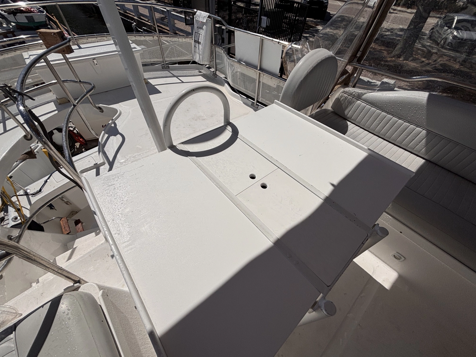2003 Mainship 390 Trawler
