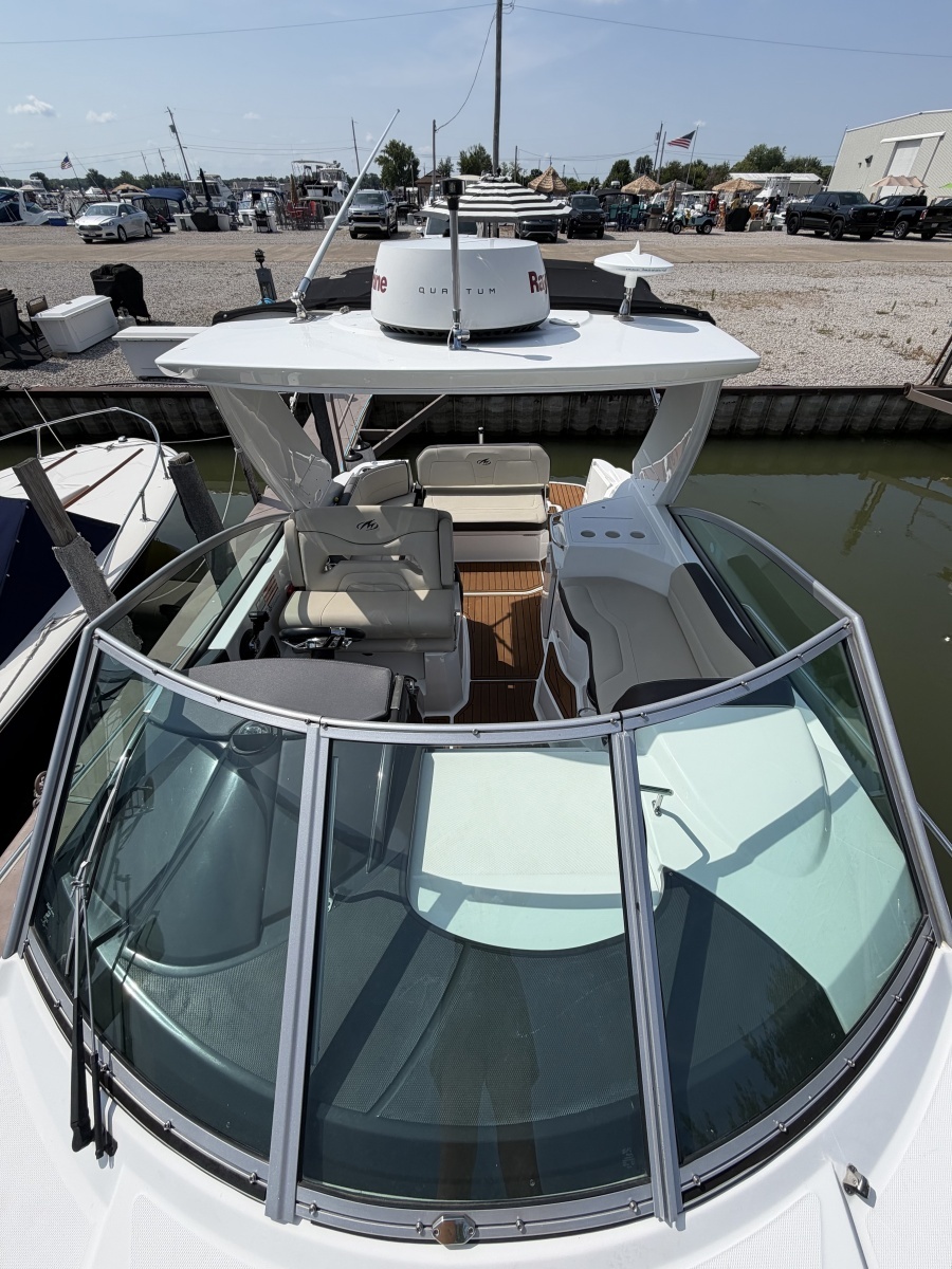 2017 Monterey 295 SY