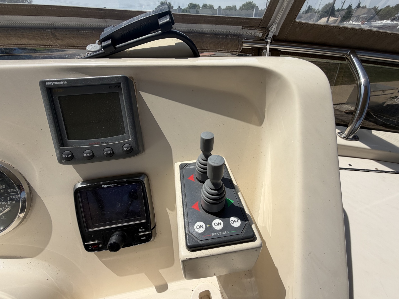 2006 Mainship 34 Trawler