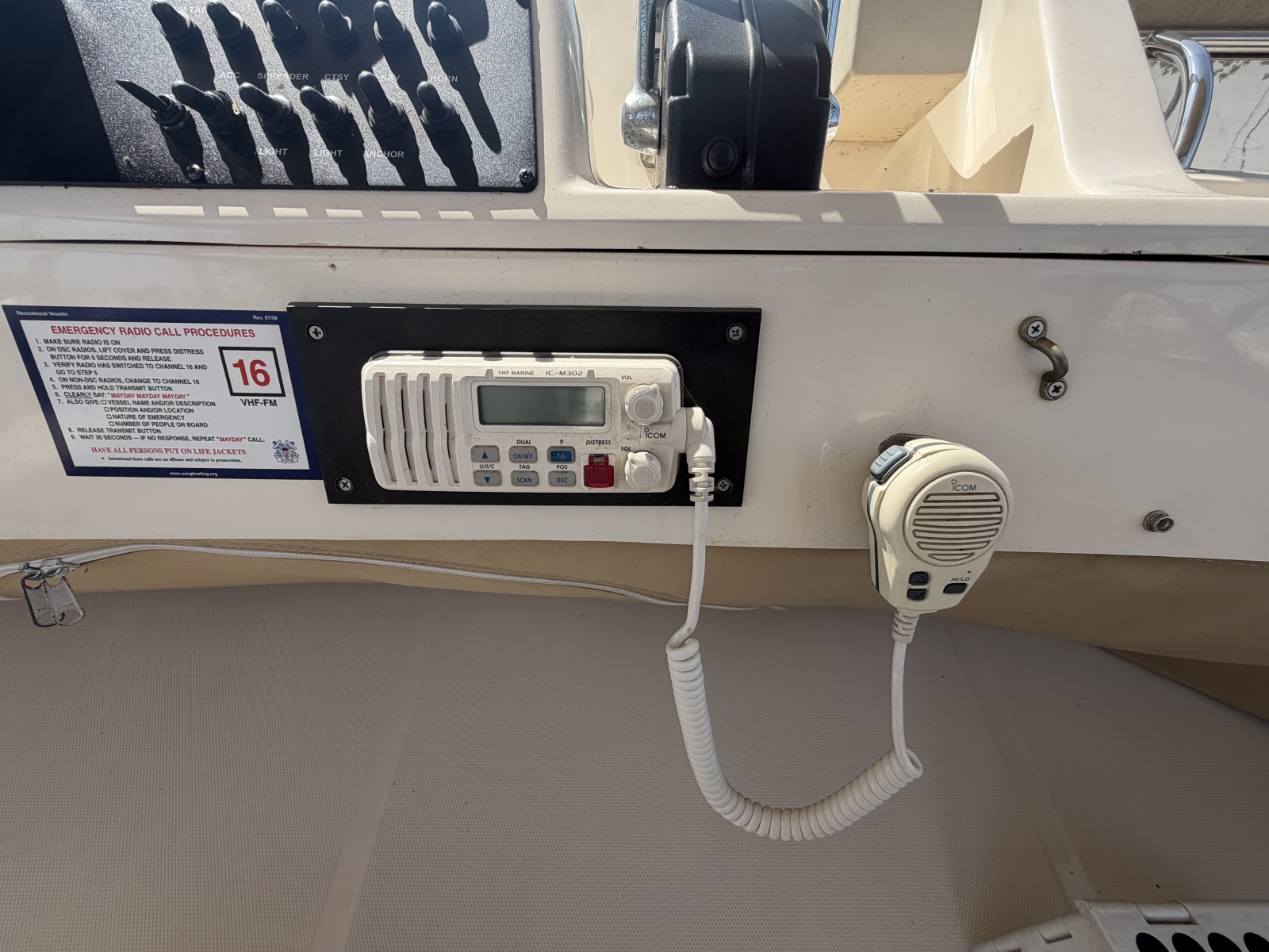 2006 Mainship 34 Trawler