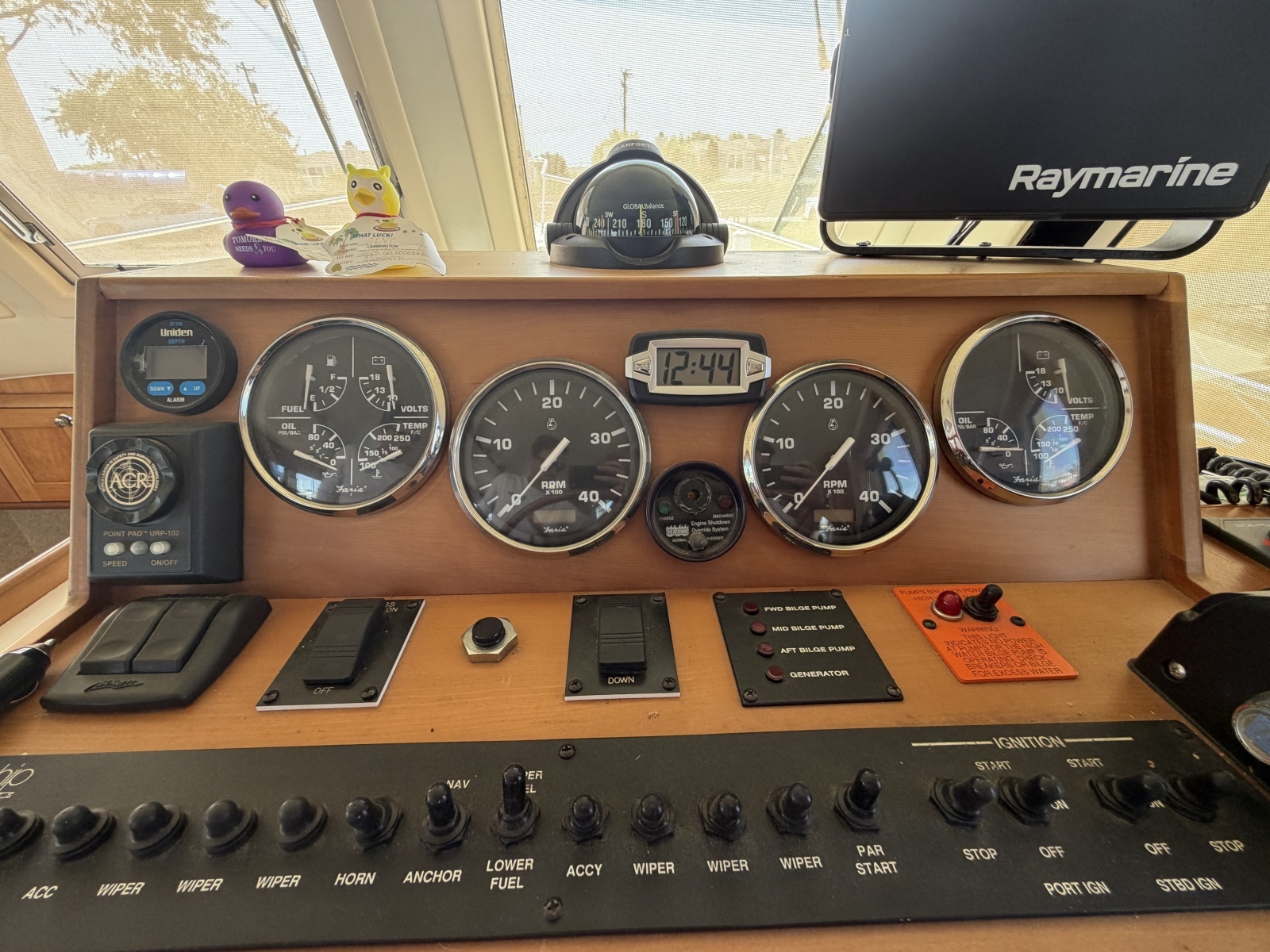 2006 Mainship 34 Trawler