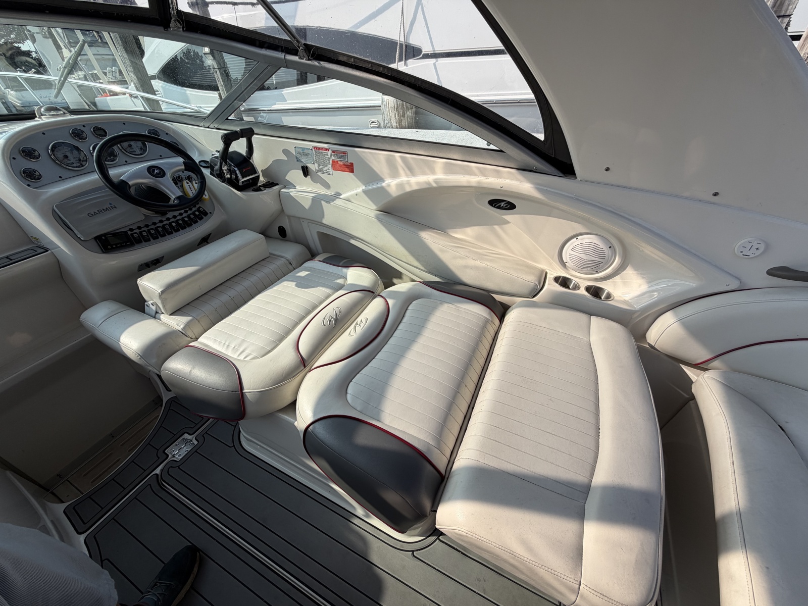 2006 Monterey 298 Sport Cruiser