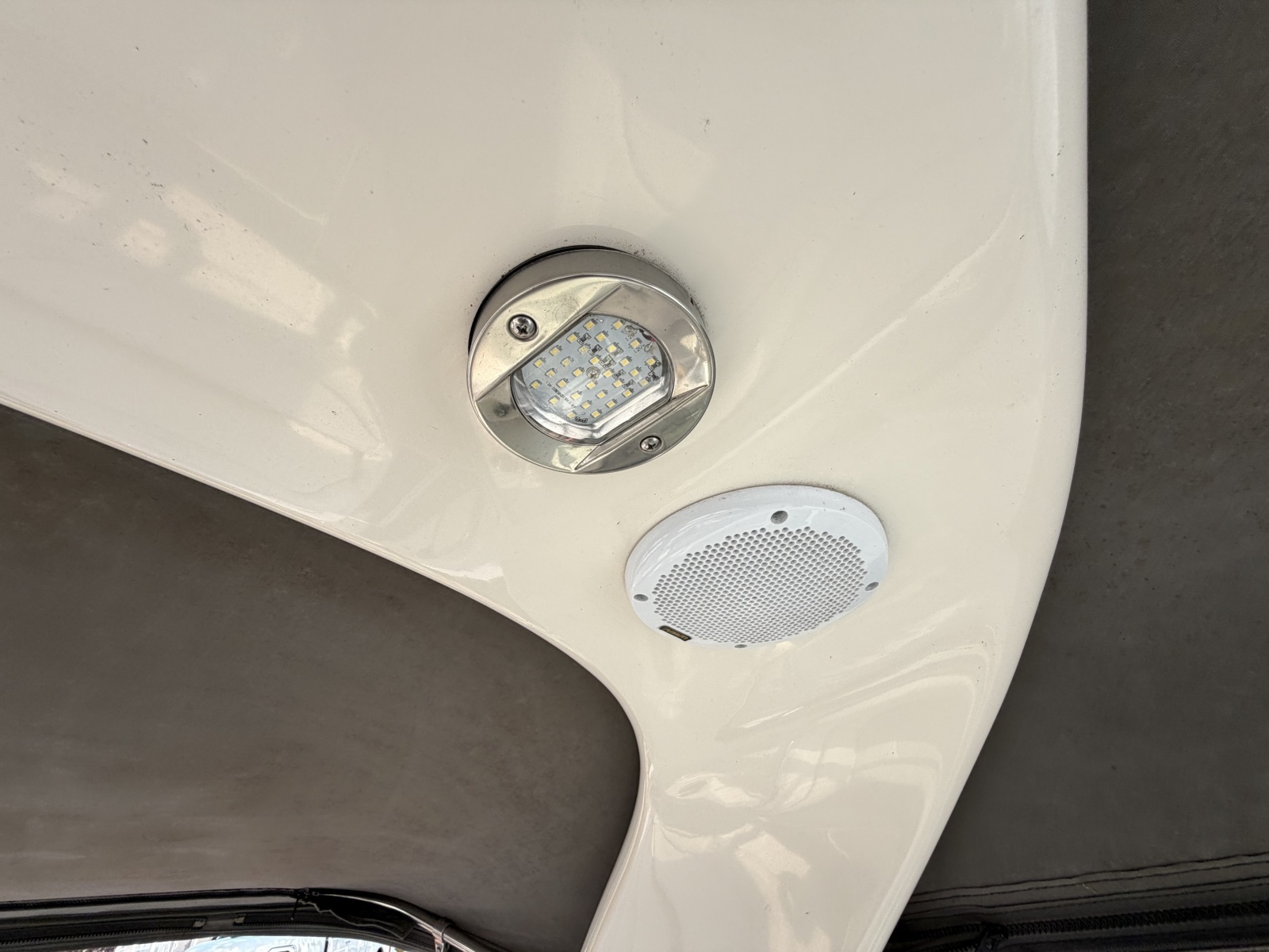 2006 Monterey 298 Sport Cruiser