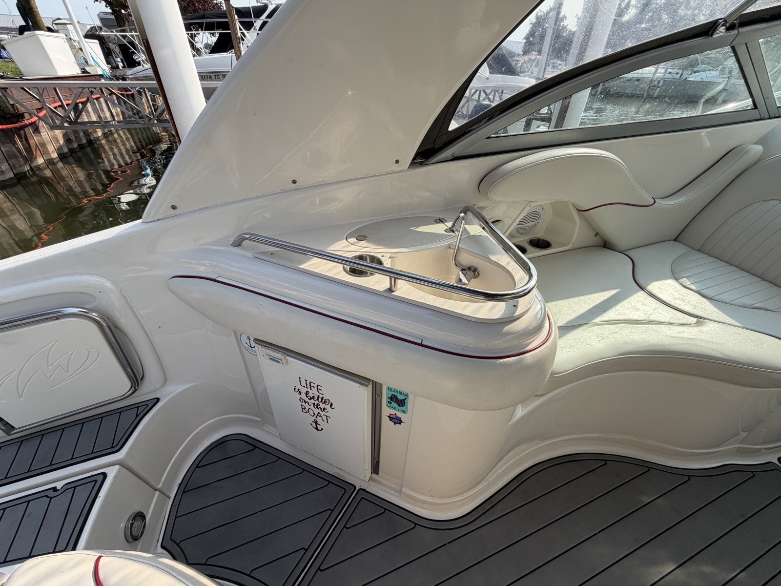 2006 Monterey 298 Sport Cruiser