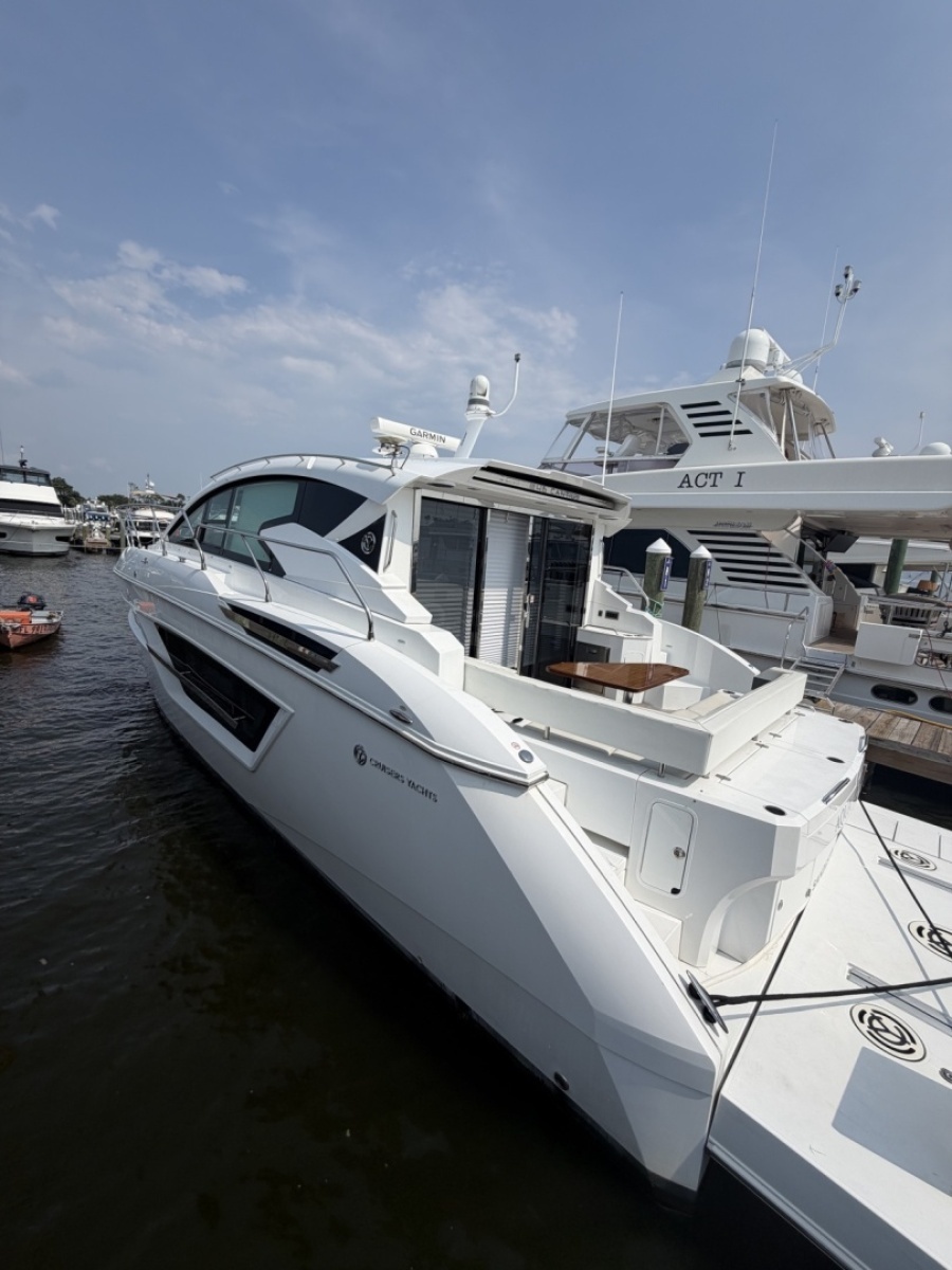 2022 Cruisers 46 Cantius