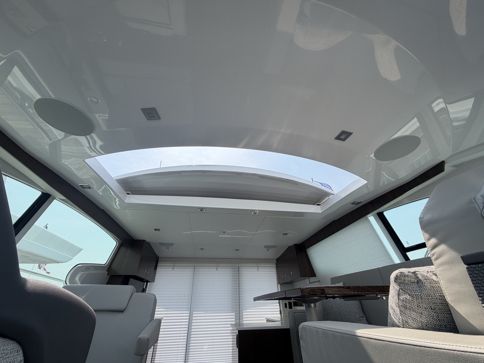 2022 Cruisers 46 Cantius