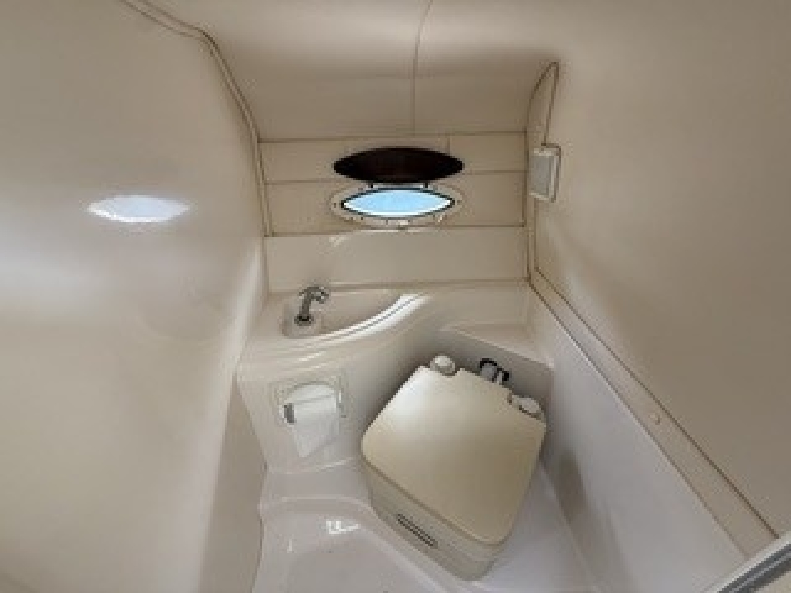 2003 Monterey 268 SC