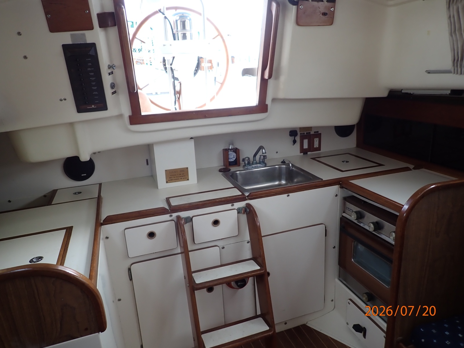 35' Pearson galley