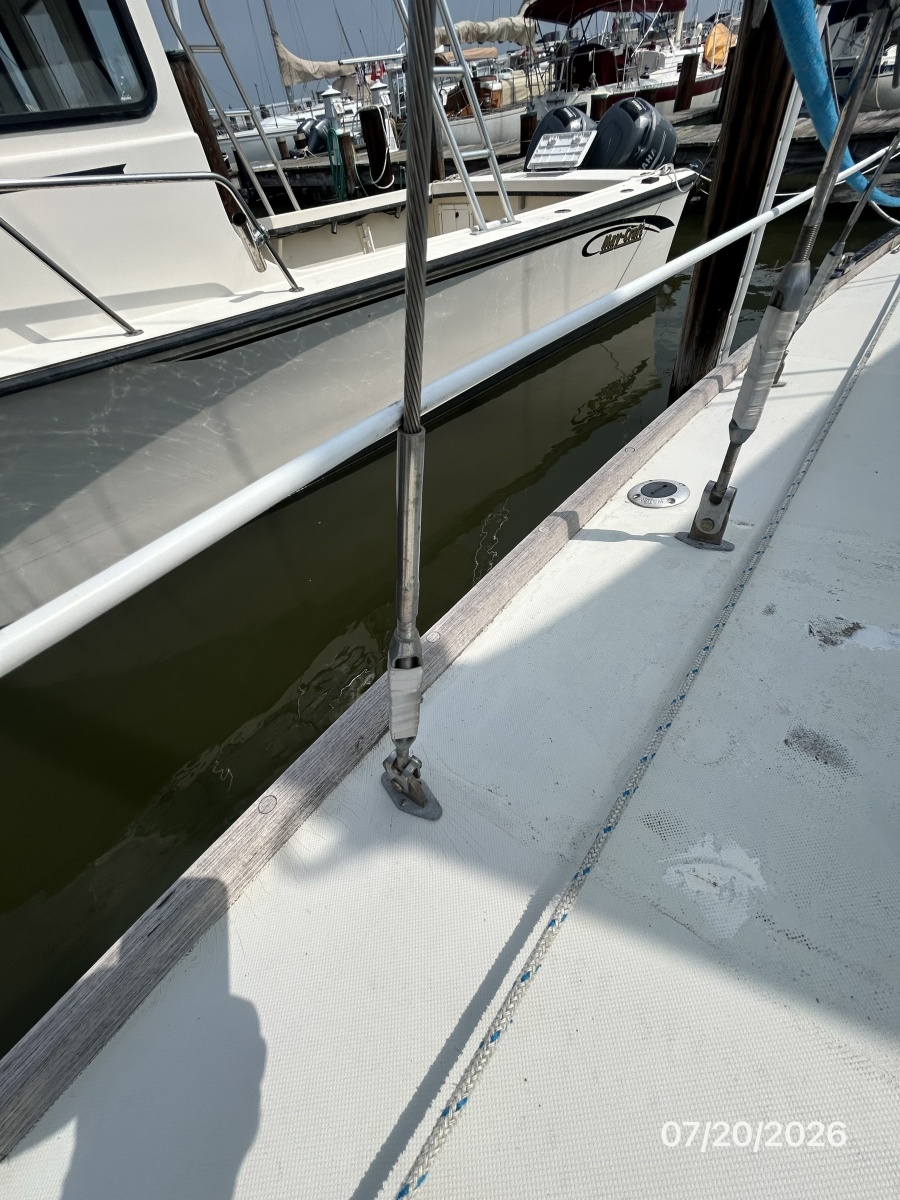 35' Pearson standing rigging4