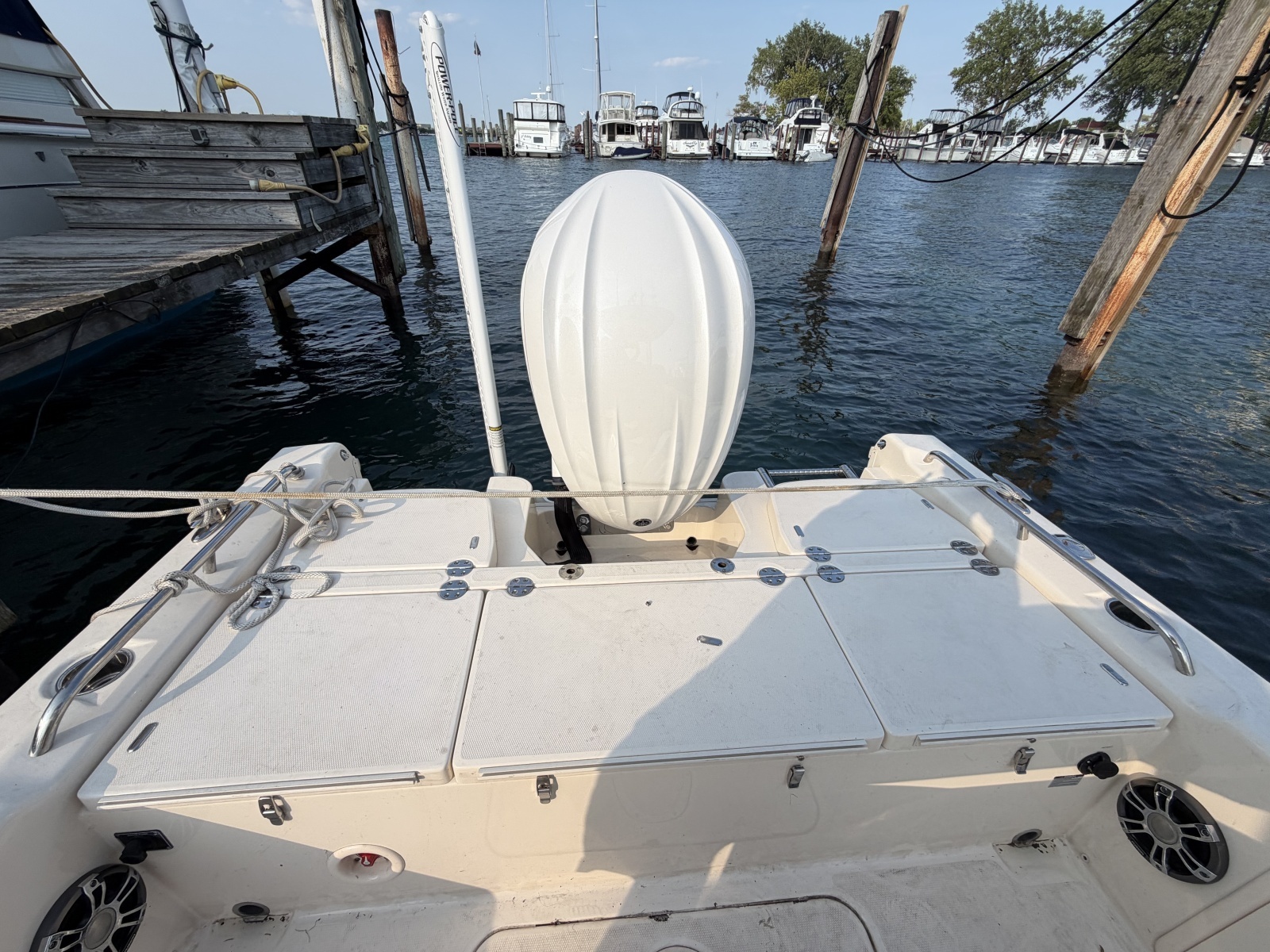 2022 Grady-White 251 Coastal Explorer