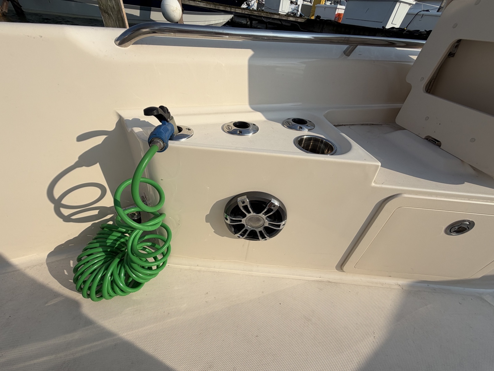 2022 Grady-White 251 Coastal Explorer