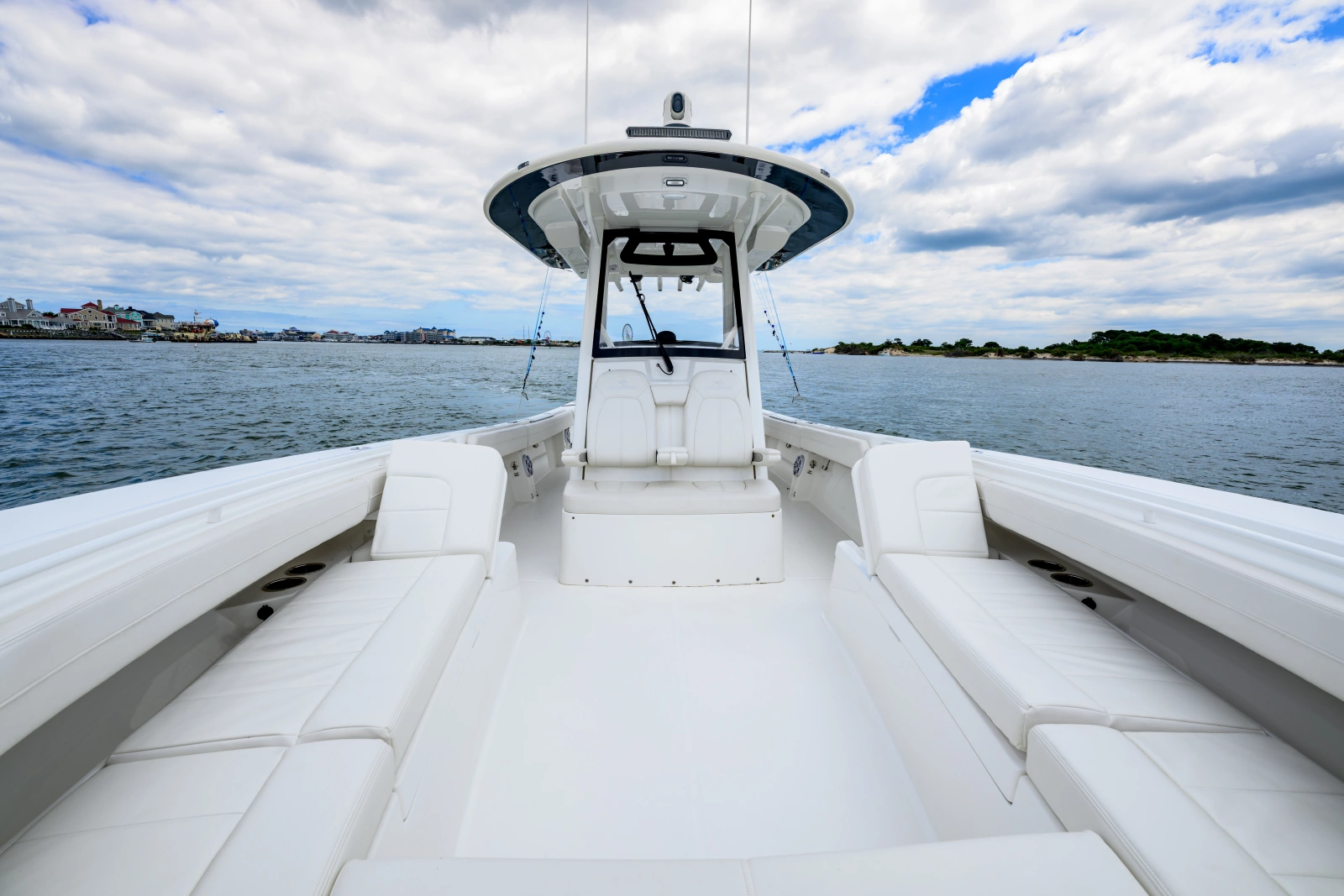 2022 Regulator 34 CC
