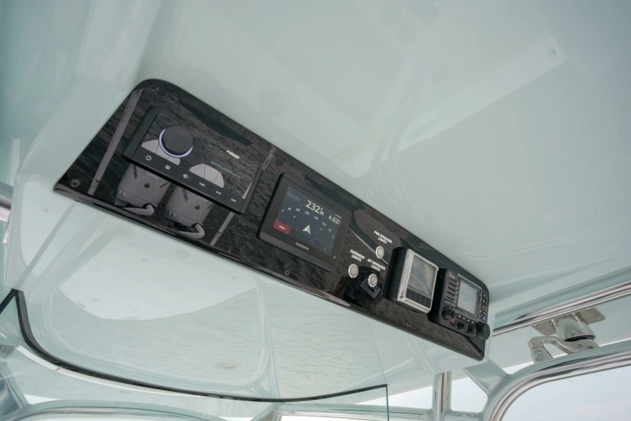 2025 Valhalla Boatworks V-28 Bay
