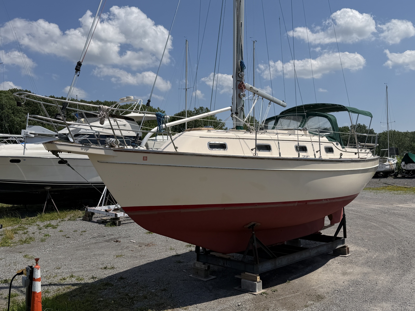 2000 Island Packet 320