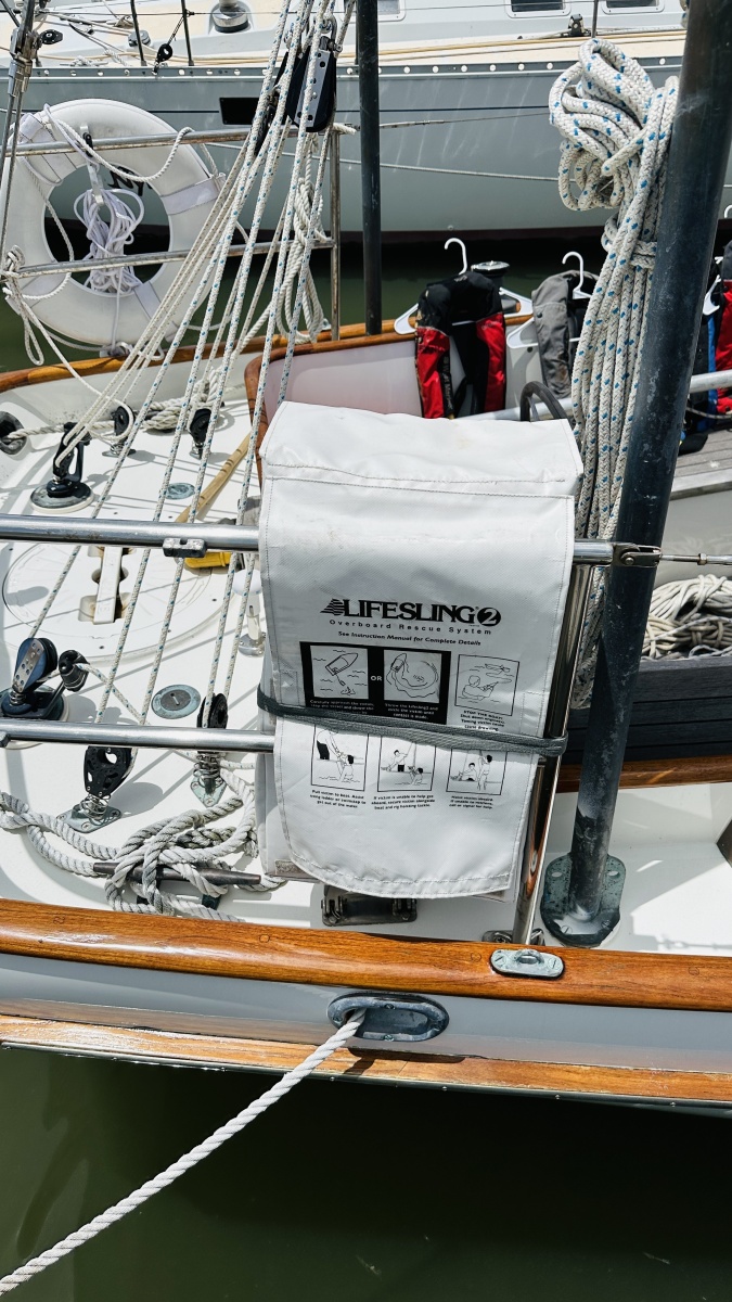 1981 Cape George 36' Cutter