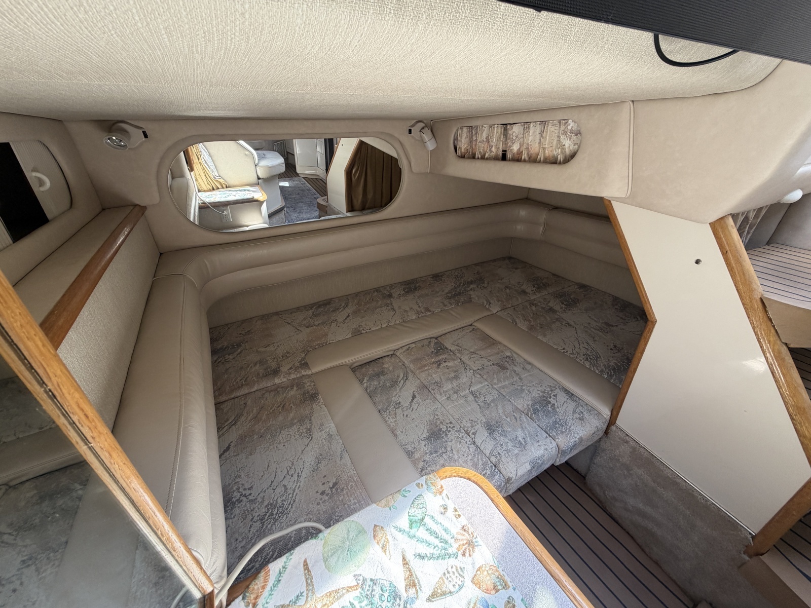1996 Sea Ray 330 Sundancer