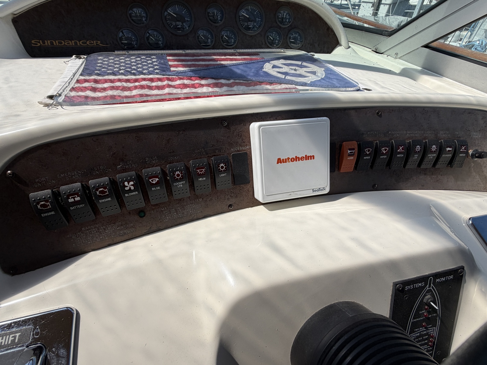 1996 Sea Ray 330 Sundancer