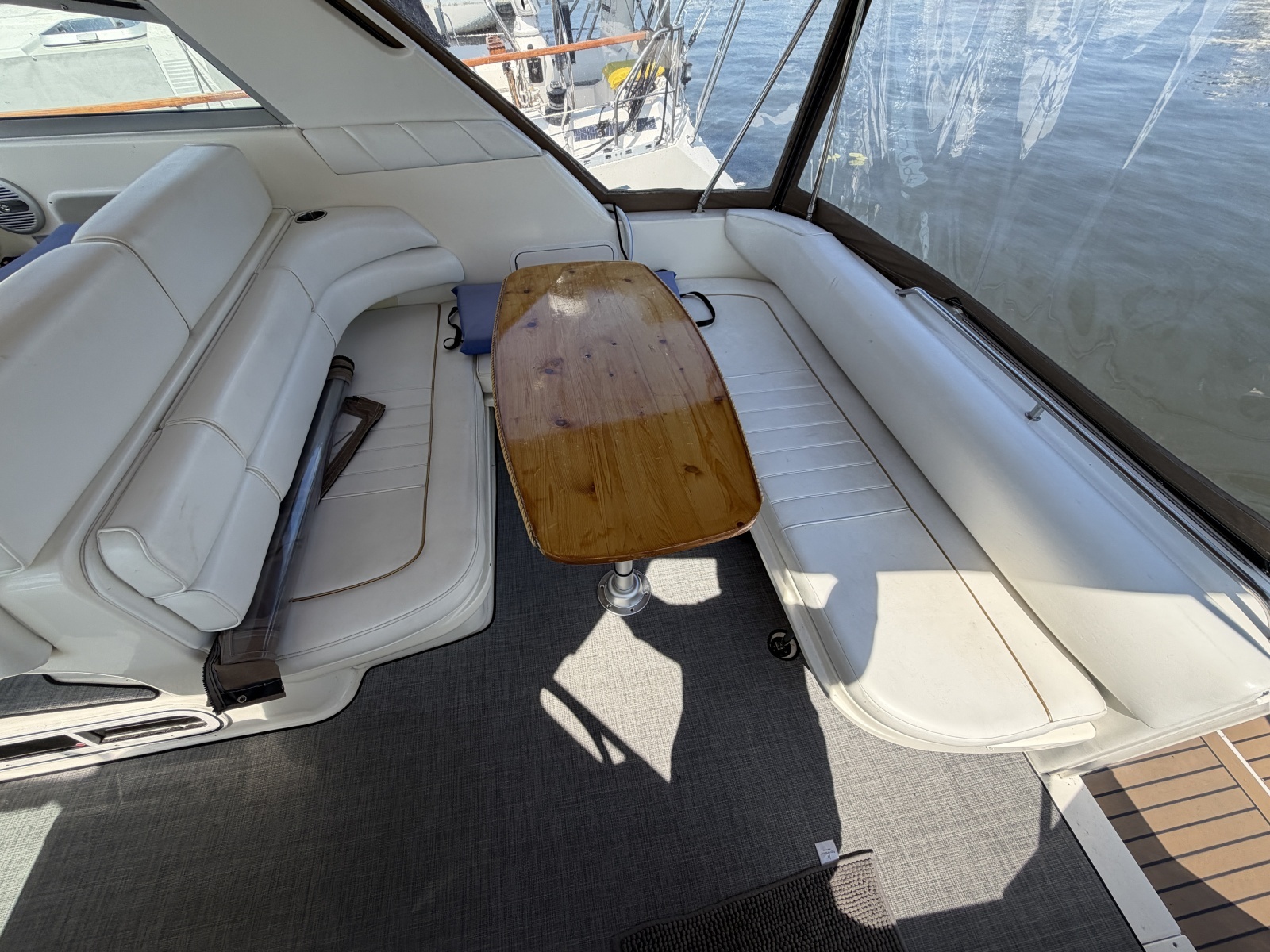 1996 Sea Ray 330 Sundancer