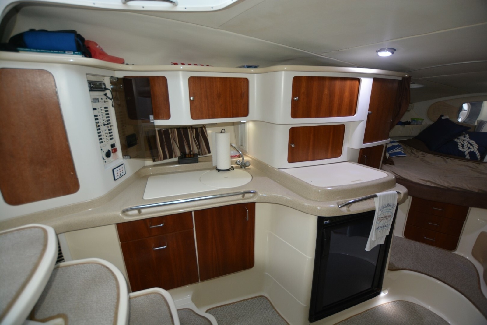 2001 Chris-Craft 328