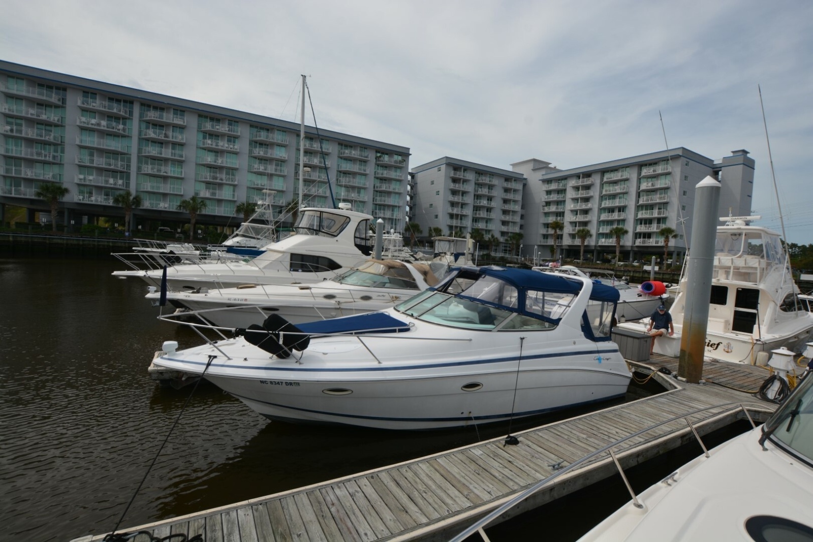 2001 Chris-Craft 328