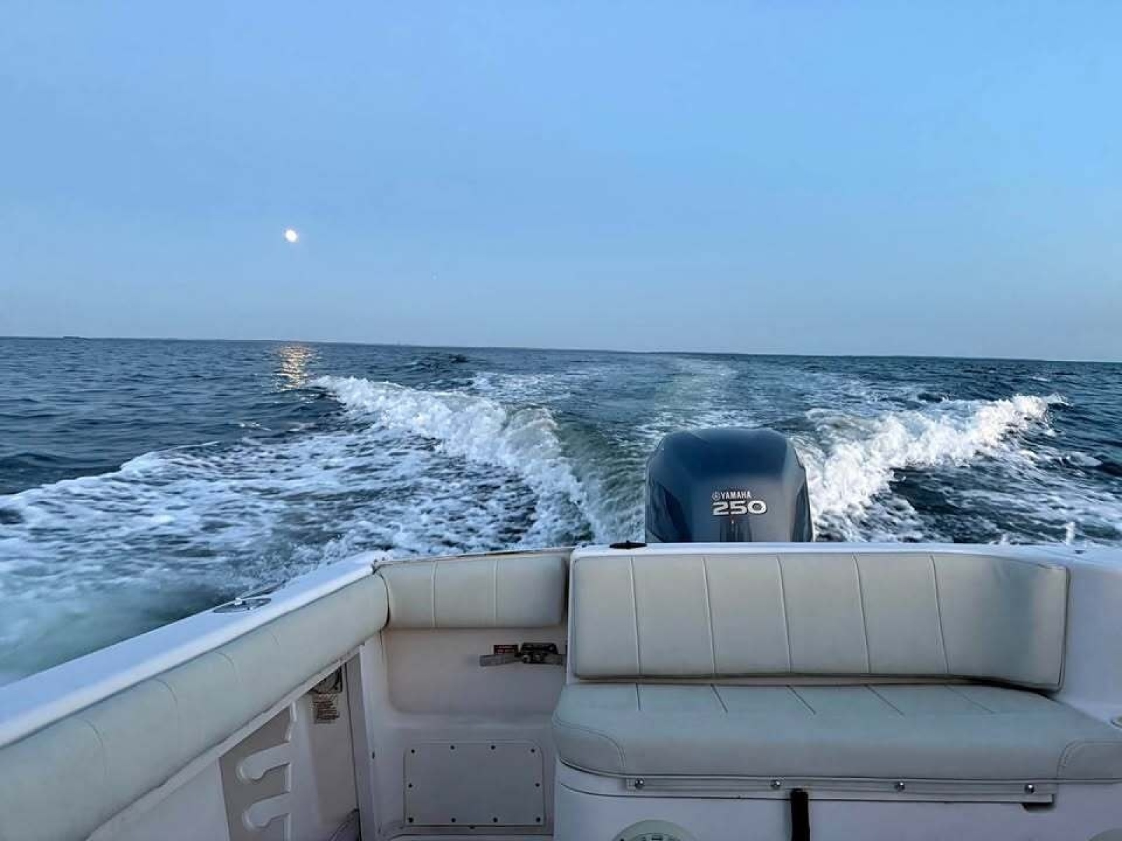 27ft Grady White Yacht For Sale