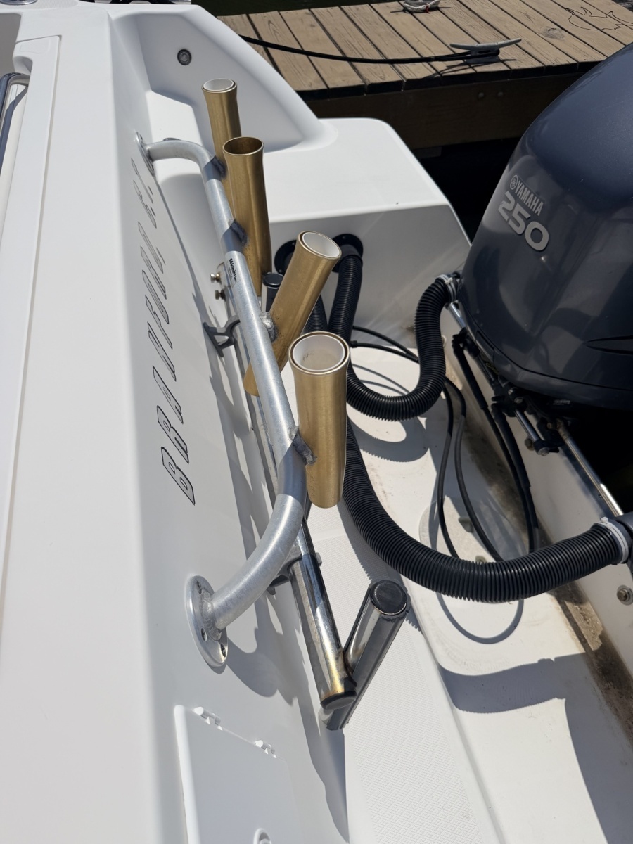 U n Me     30ft Wellcraft Yacht For Sale