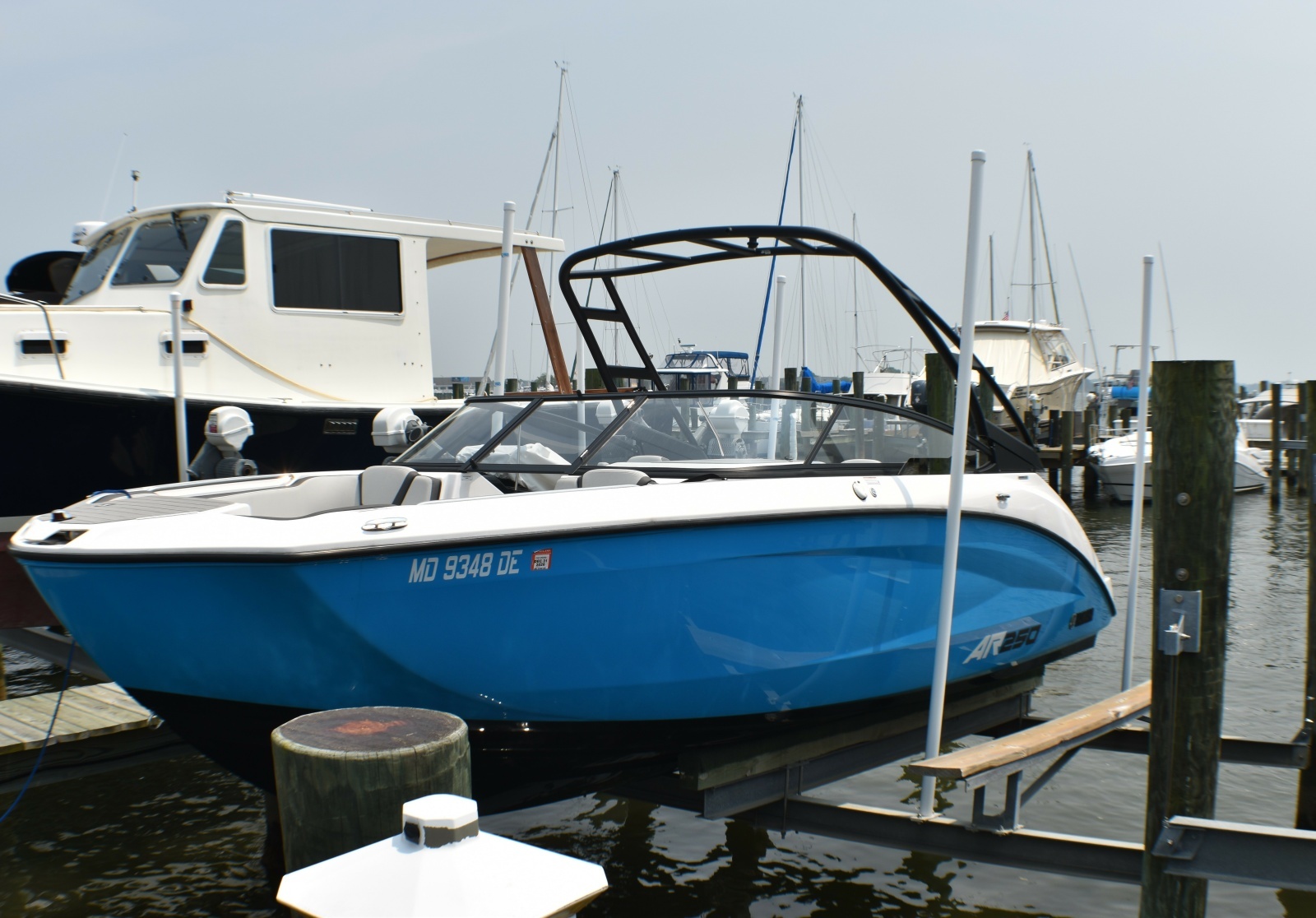 25ft Yamaha Boats Yacht For Sale