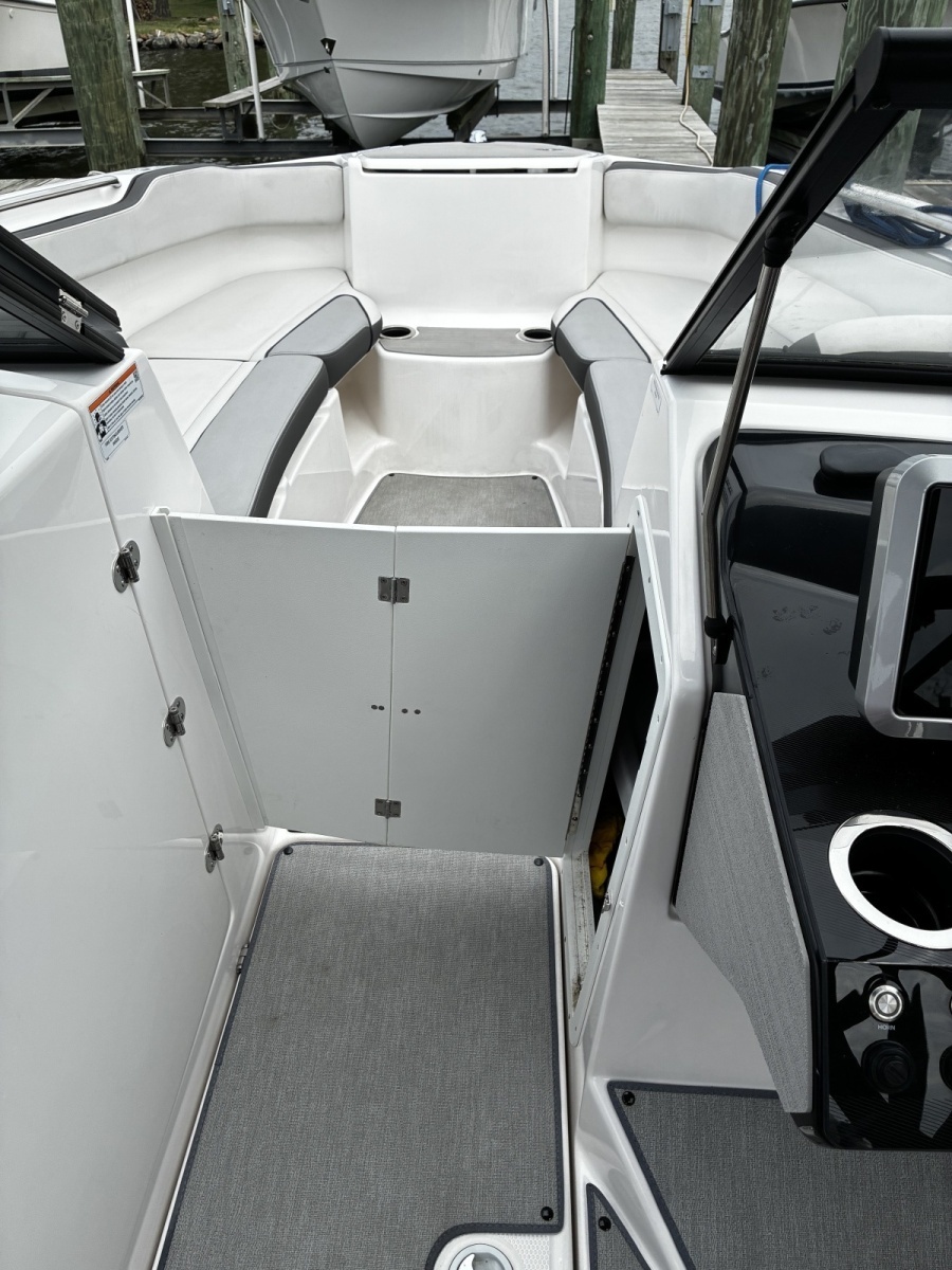 25ft Yamaha Boats Yacht For Sale