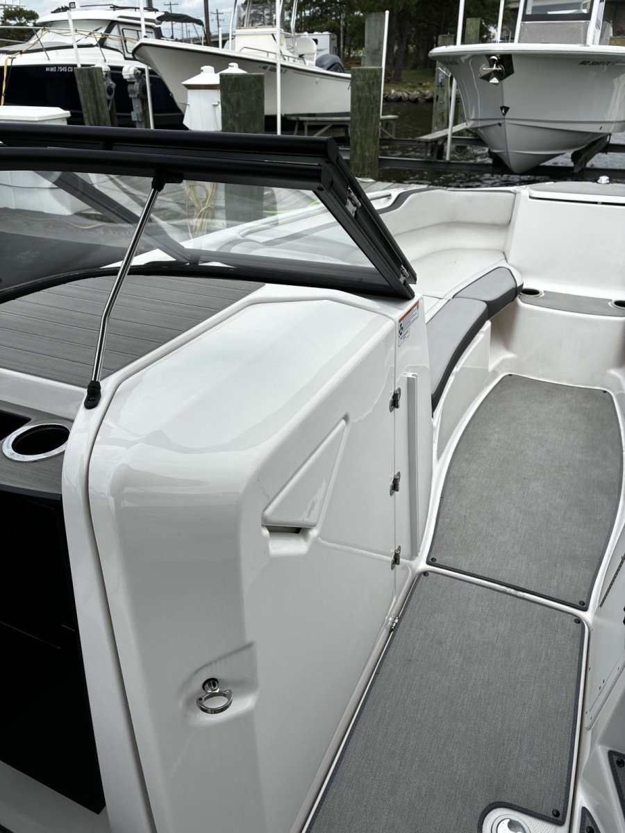 25ft Yamaha Boats Yacht For Sale