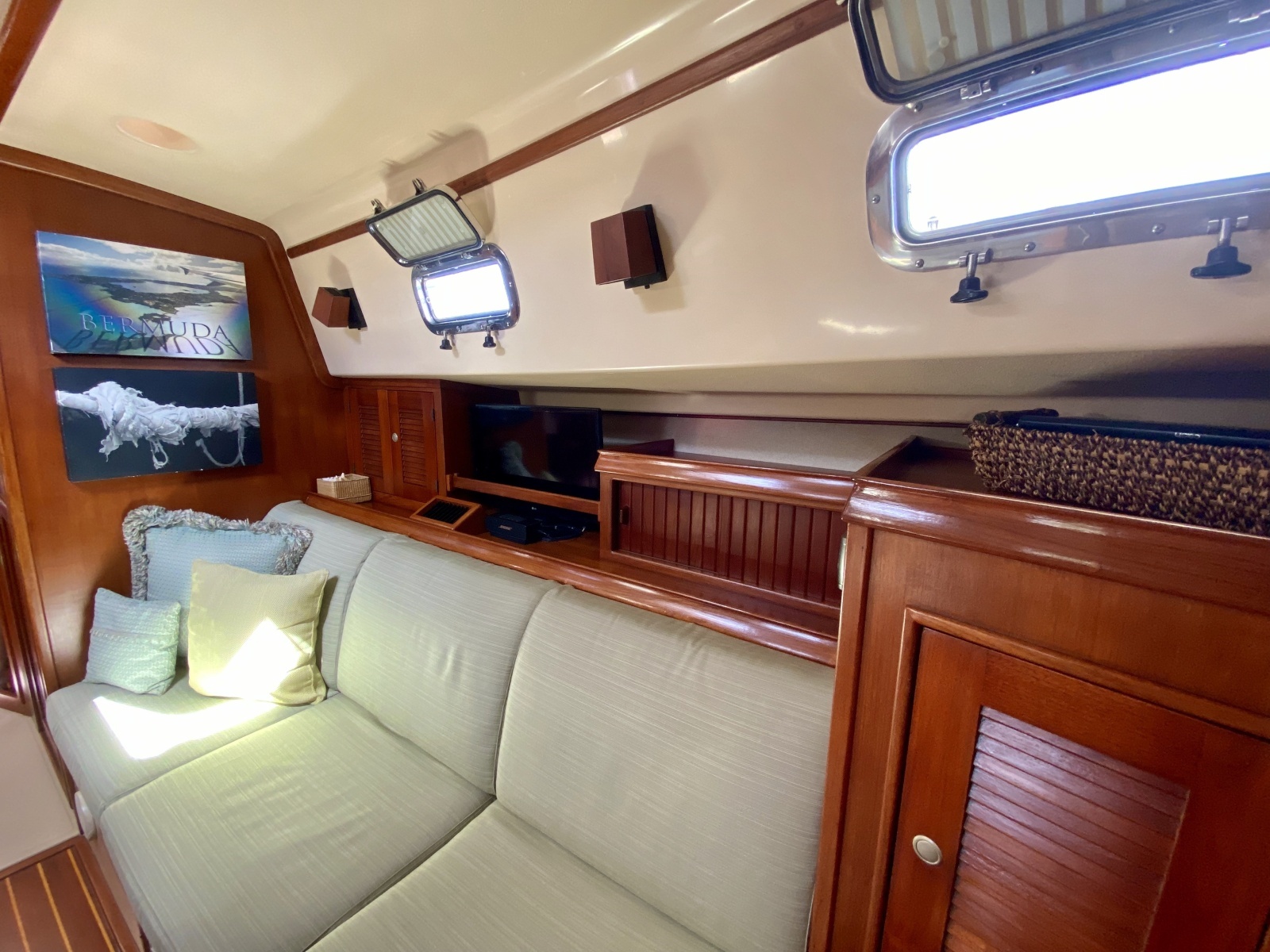 Second Spray 40ft Island Packet Yacht For Sale