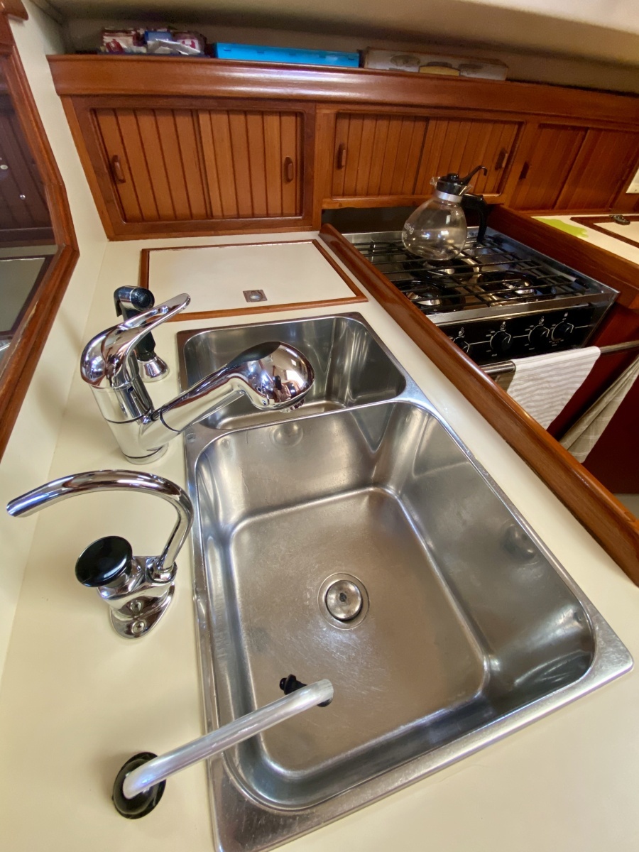 Second Spray 40ft Island Packet Yacht For Sale
