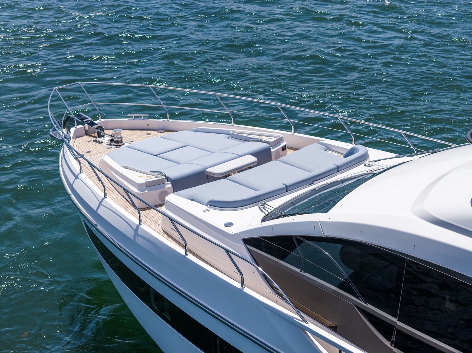 2025 Azimut 68 FLY
