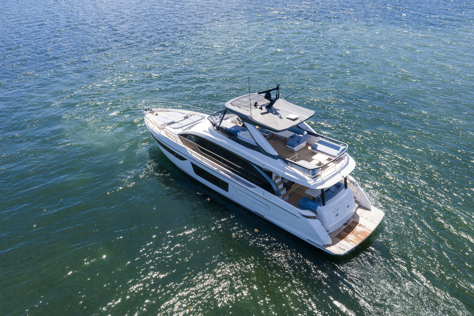 2025 Azimut 68 FLY
