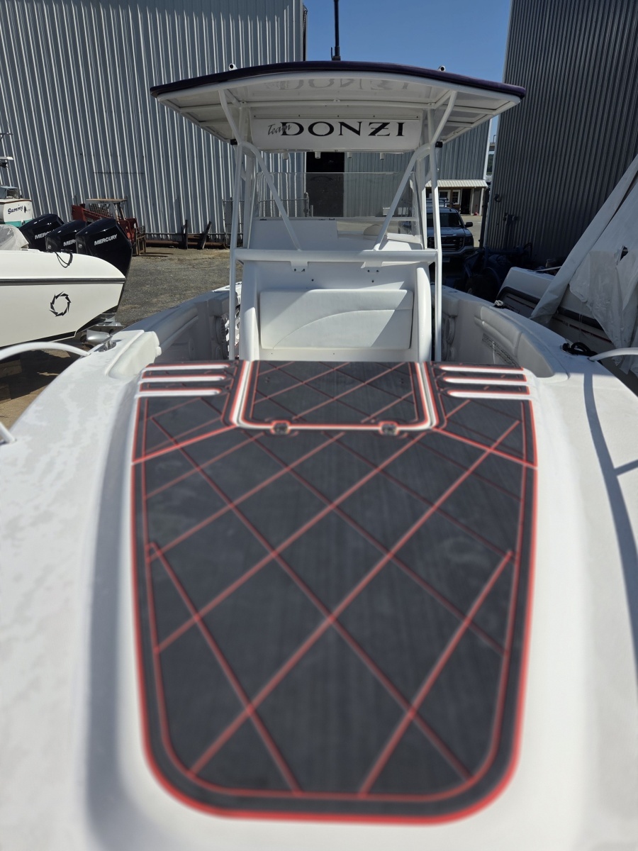 Zugzwang 35ft Donzi Yacht For Sale